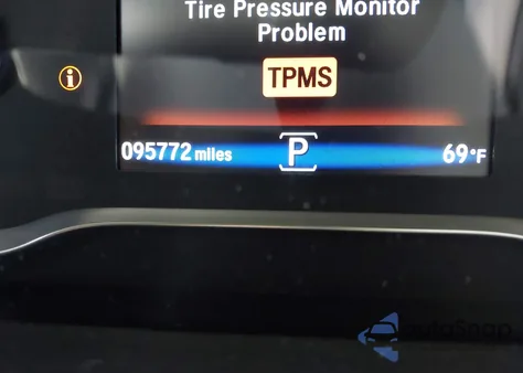 2017 Honda Ridgeline Rtl-T из США, поврежденный, VIN 5FPYK3F67HB028070